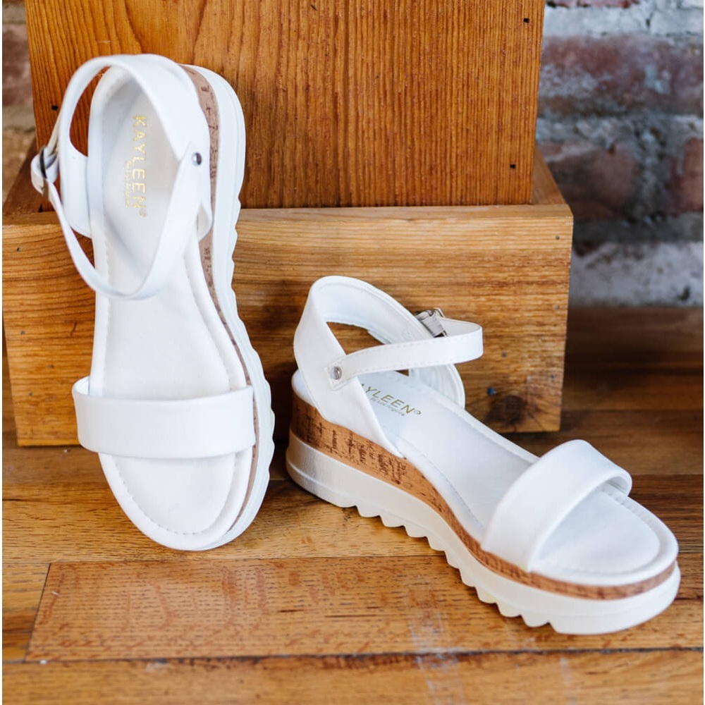 Women’s white sandals